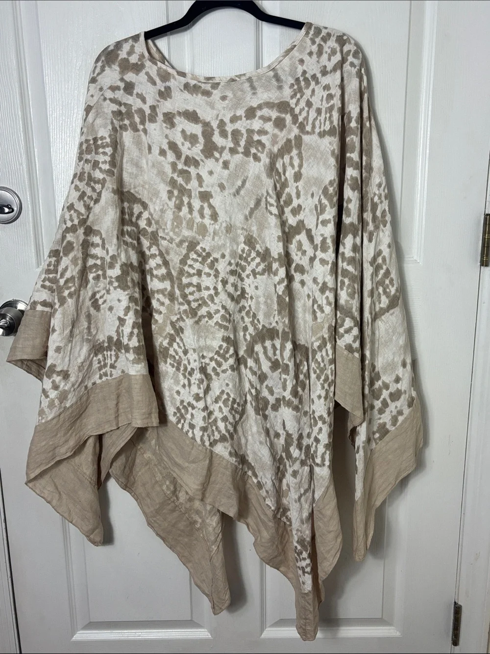 Elena Baldi Neutral Beige Linen Poncho made in Italy cover up beach lightweight